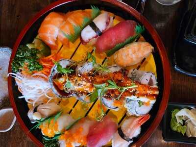 Kamakura Sushi & Ramen Restaurant