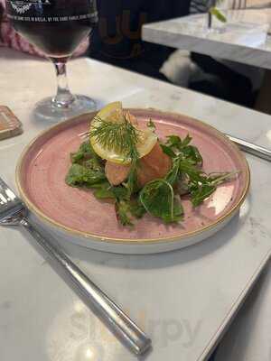 La Lanterna West End