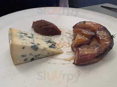 The Little Chartroom