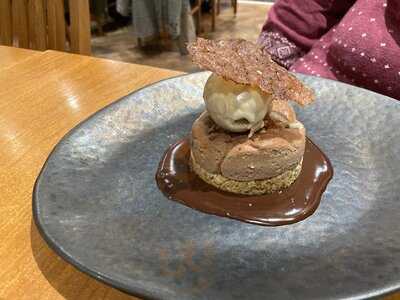 Bridgeview Station Restaurant