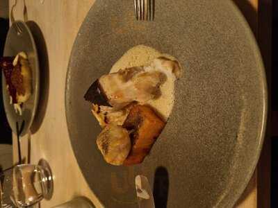 Number 10 Restaurant & Bar