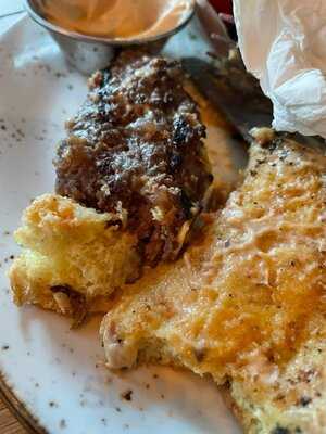 Revolucion De Cuba Bristol