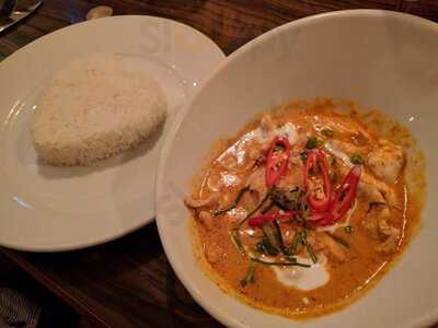 Little Thai Cafe And Bistro