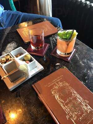 The Cocktail Bar At The Merchant Hotel