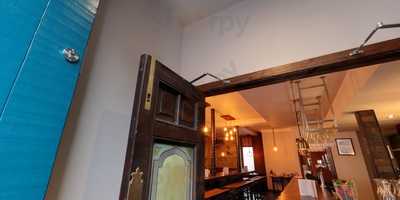 Mora Bar And Kitchen