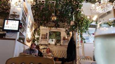 The Chubby Cherub Ristorante & Deli