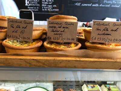 The Mall Delicatessen