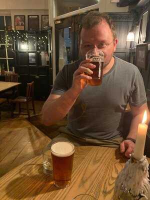 The Alma Tavern & Theatre