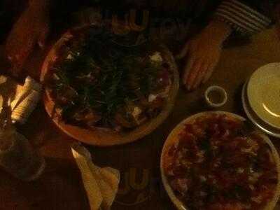 A Cappella Cafe & Pizzeria