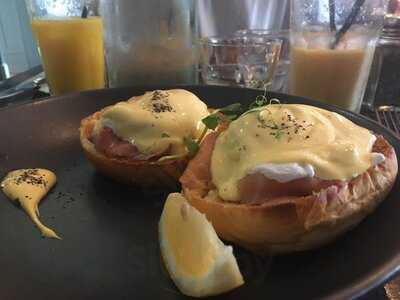 French Village Botanic