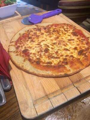 Medina Bar And Grill