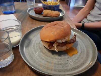 General Merchants (east)