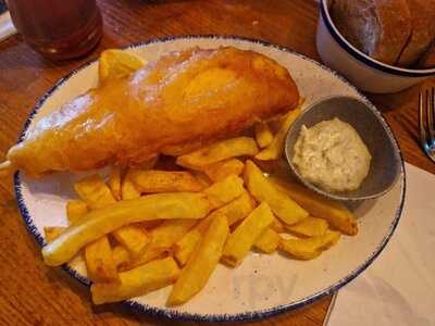 Bertie's Restaurant & Bar