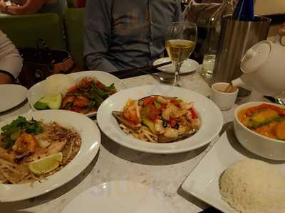 Bauhinia Bar Restaurant