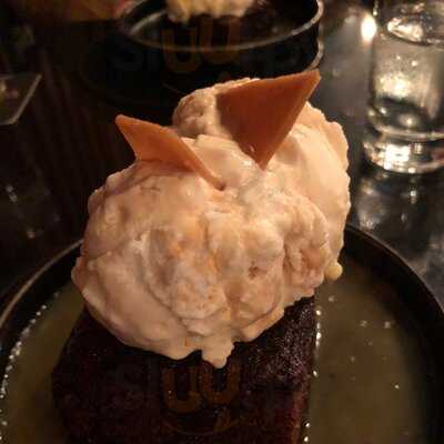 The Poet Bar And Grill