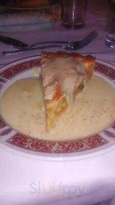 Nosey Parkers Restaurant & Bistro