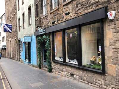 Mimi's Little Bakehouse