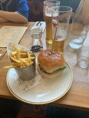 Graze Bar & Chop House