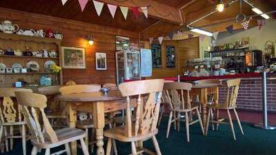 End Of The Line Cafe