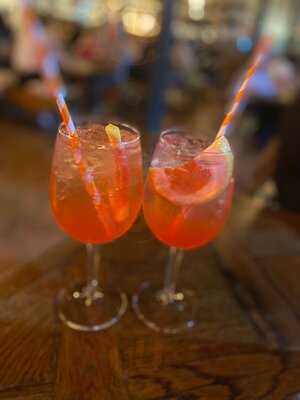 The Bristol Stable - Photo 8