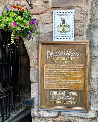 Deacon's House Cafe