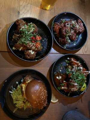 Wingmans Restaurant & Bar