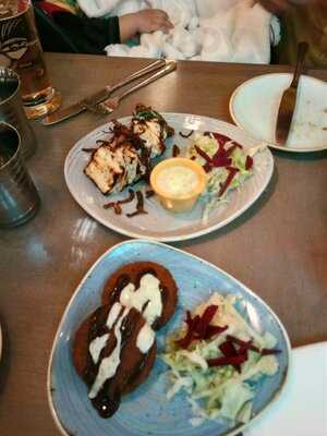 Raja Rani Restaurant