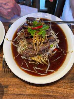 Dusit Thai Restaurant