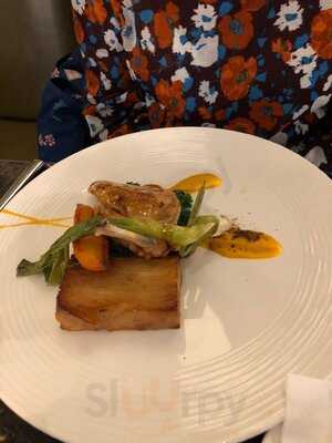 Seahorse Bar &  Restaurant