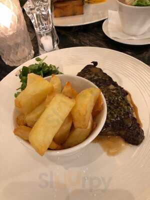 Seahorse Bar &  Restaurant