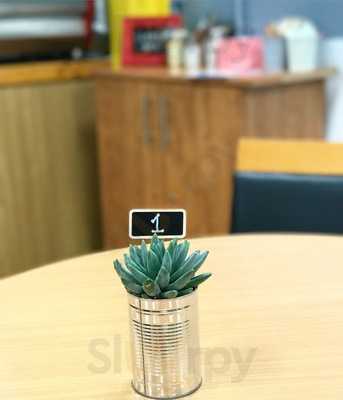 Jessie's Street Cafe