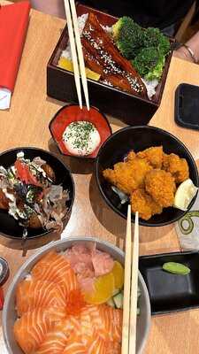 Izakaya Japanese Bar