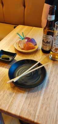 Izakaya Japanese Bar