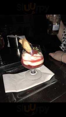 Tempus Bar & Restaurant At Grand Central Hotel