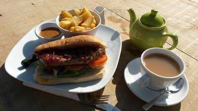 The Lock Keeper's Inn