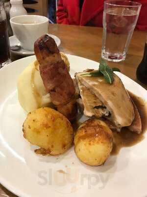 The Lock Keeper's Inn