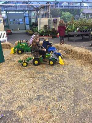 Hillmount -the Gardeners Rest