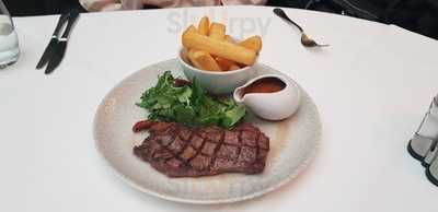 Urban Bar & Brasserie