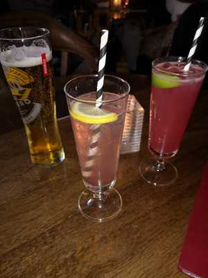 Urban Bar & Brasserie