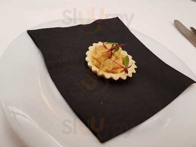 Urban Bar & Brasserie