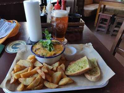 Teuchters Bar And Bunker