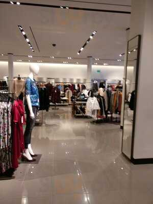 Zara's