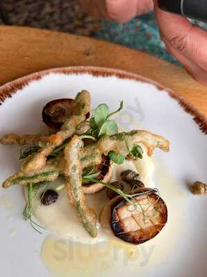 Loks Bar And Kitchen