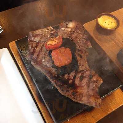 Stix & Stones Balmoral