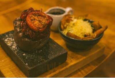 Stix & Stones Balmoral