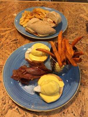 Bob & Berts Fountain Street