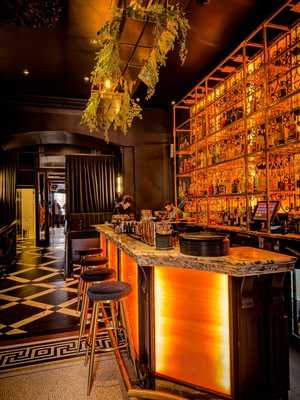 Hutchesons City Grill