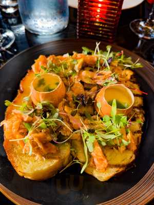 Hutchesons City Grill