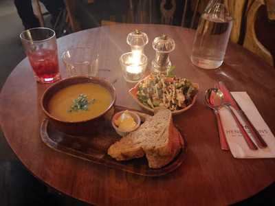 Hendersons Vegan Restaurant