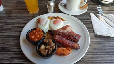 Cream The Coffee Shop